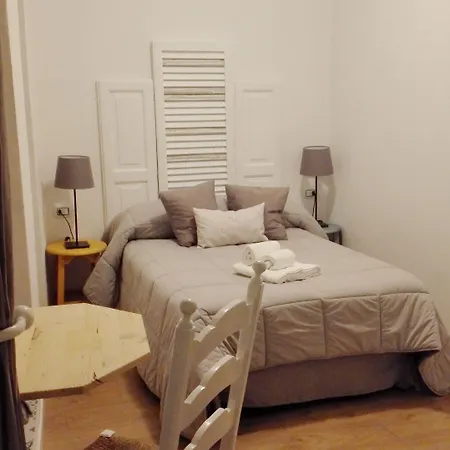 Quartino Napoletano 4* Nápoly