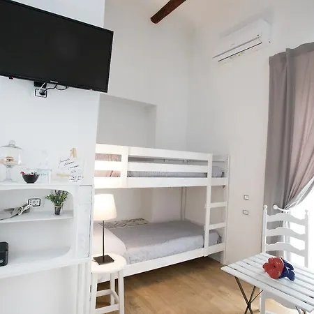 Quartino Napoletano 4*